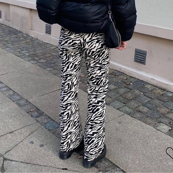 Motel Rocks Pants - NWOT Motel Rocks Zoven Zebra Print Pants